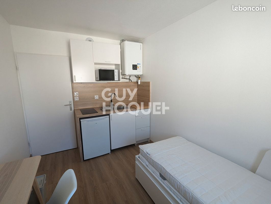 Appartement 1 pièce 13 m² · à Tours · 13 m² · 390 €