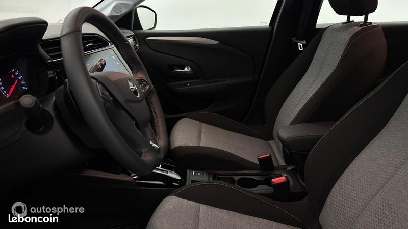 Opel Corsa 1.2 Turbo Hybrid 110ch Edition e-DCT6 (image 12)