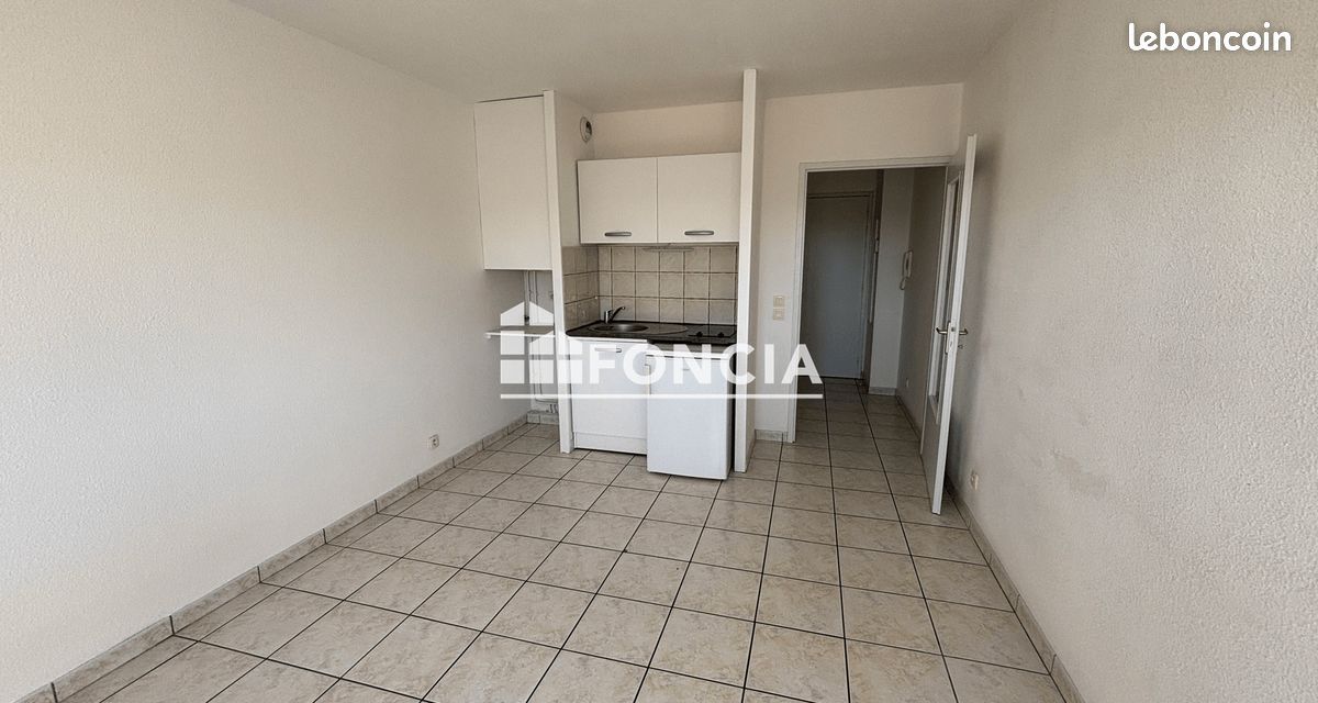 Appartement 1 pièce 24 m² · à Billère · 24 m² · 395 €/mois