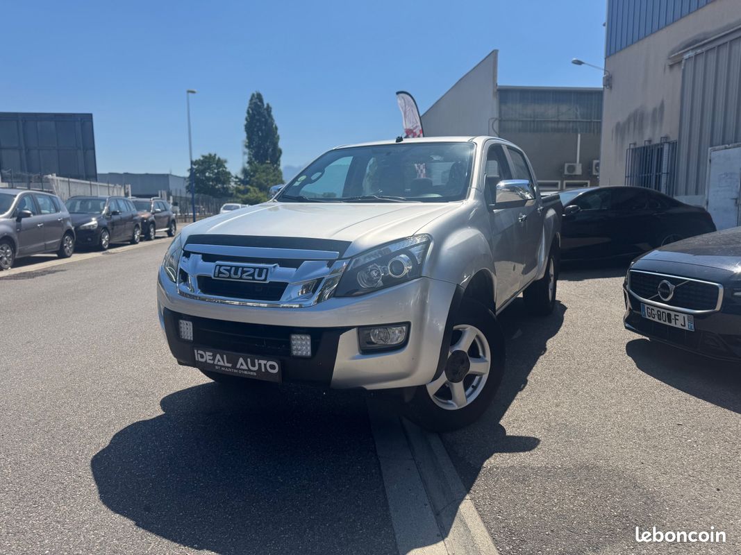 ISUZU D-Max 2.5 double cabines 5 Places (image 1)