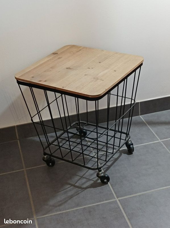 Table basse à roulettes (image 1)