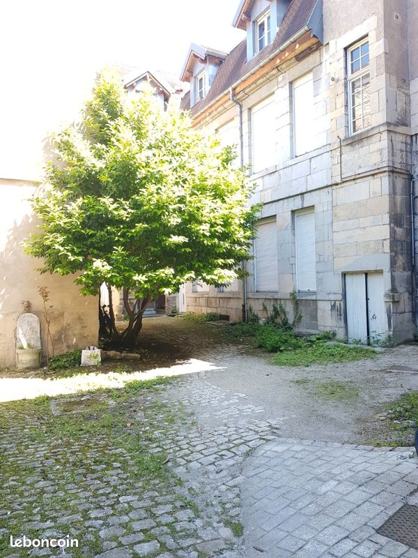 Appartement 2 pièces 18 m² · à Besançon · 18 m² · 495 €/mois