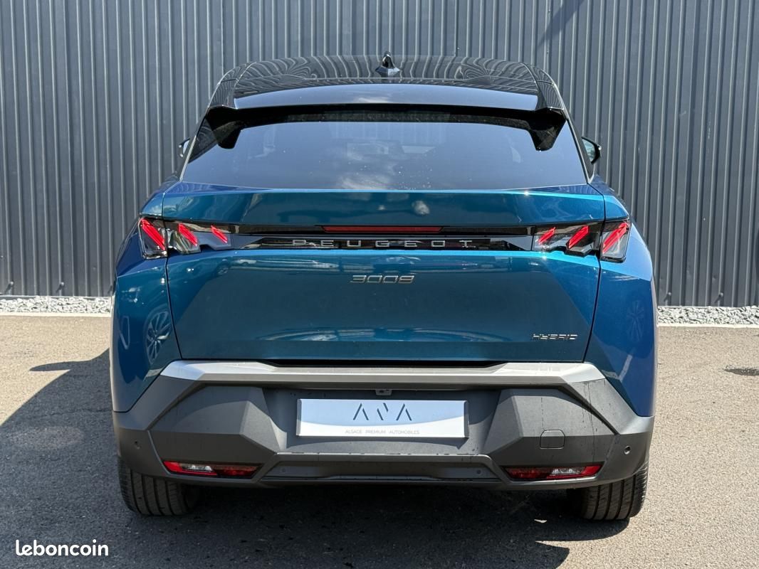 Peugeot 3008 GT EXLUSIVE HYBRID 145 CH (image 4)