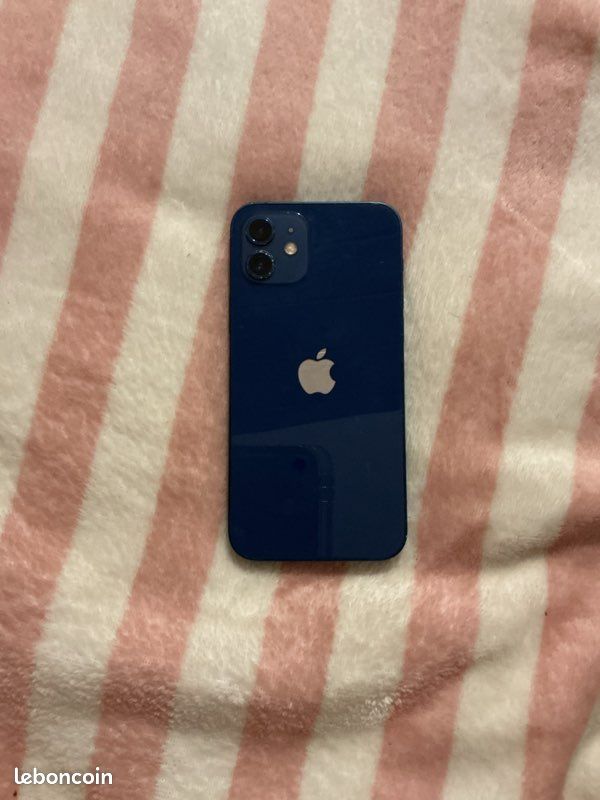 IPhone 12 (image 2)