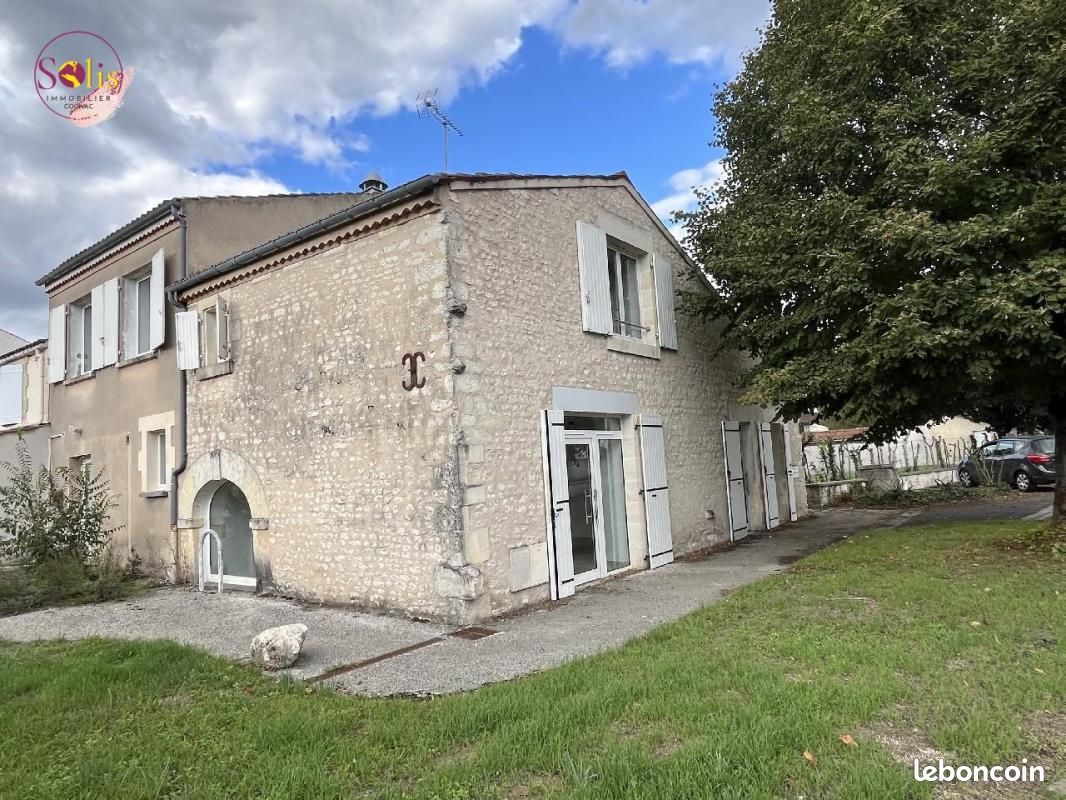 Immeuble 8 pièces 192 m² · à Ars · 192 m² · 230 000 €