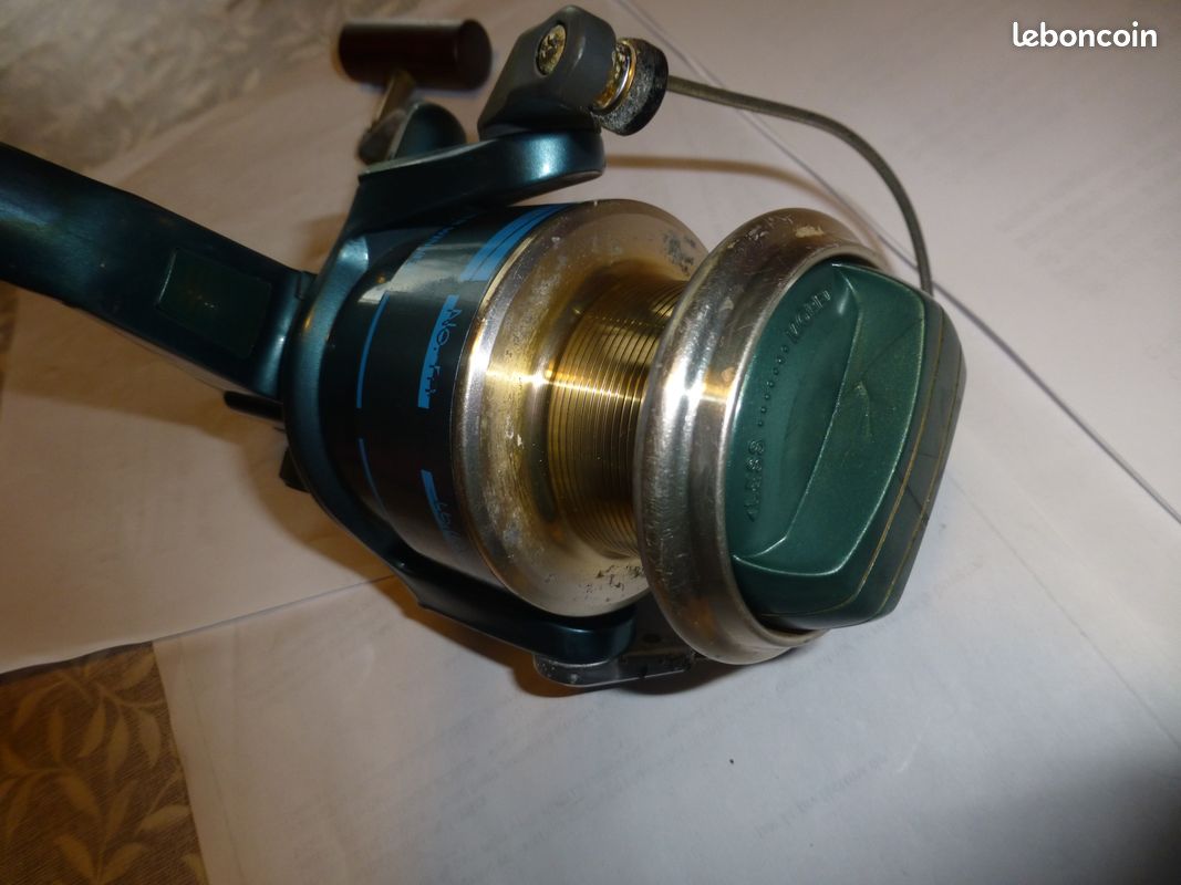 Moulinet De Pêche Ancien Daiwa 7500 - Fabriqué Au Japon - Marron - Occasion