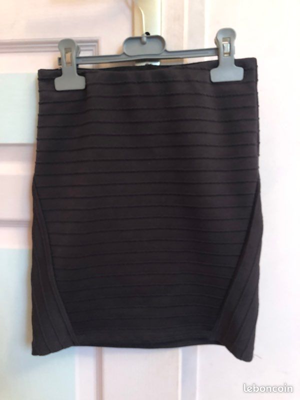 Vêtements, jupe (image 1)