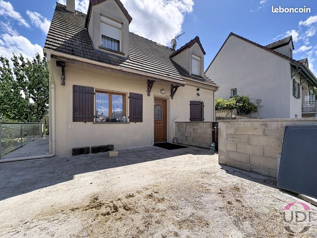 Maison 5 pièces 95 m² · à Corbeil-Essonnes · 95 m² · 315 000 €