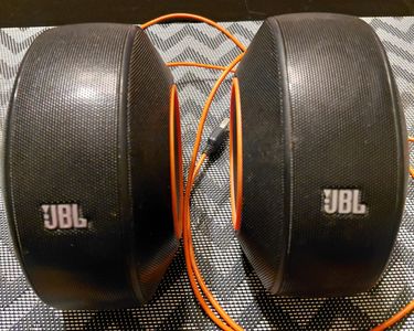 Enceintes multimédia JBL Pebbles noir Pas Cher
