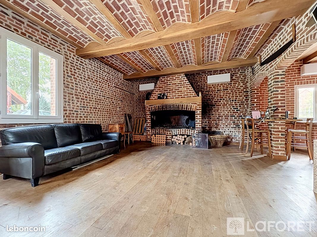 Propriété 7 pièces 398 m² (image 3)