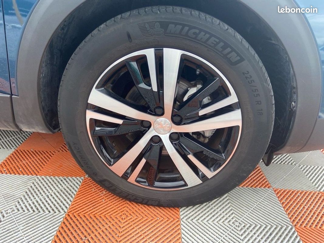Peugeot 3008 BlueHDi 130 EAT8 GT (image 18)