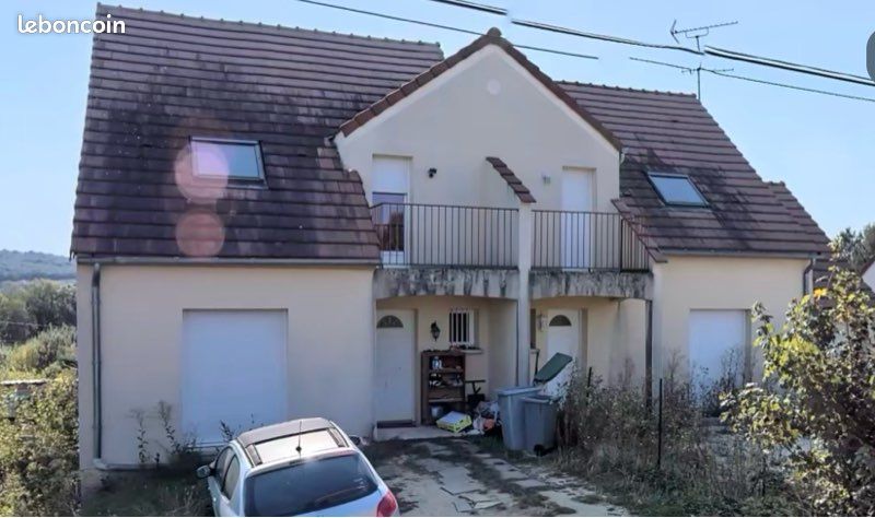 Maison 3 pièces 100 m² · à Courgenay · 100 m² · 250 000 €