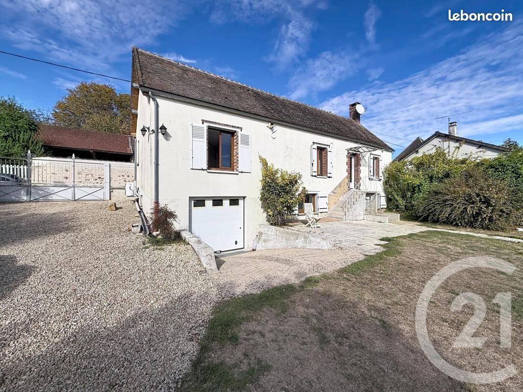 Maison 3 pièces 70 m² · à Nailly · 70 m² · 159 000 €