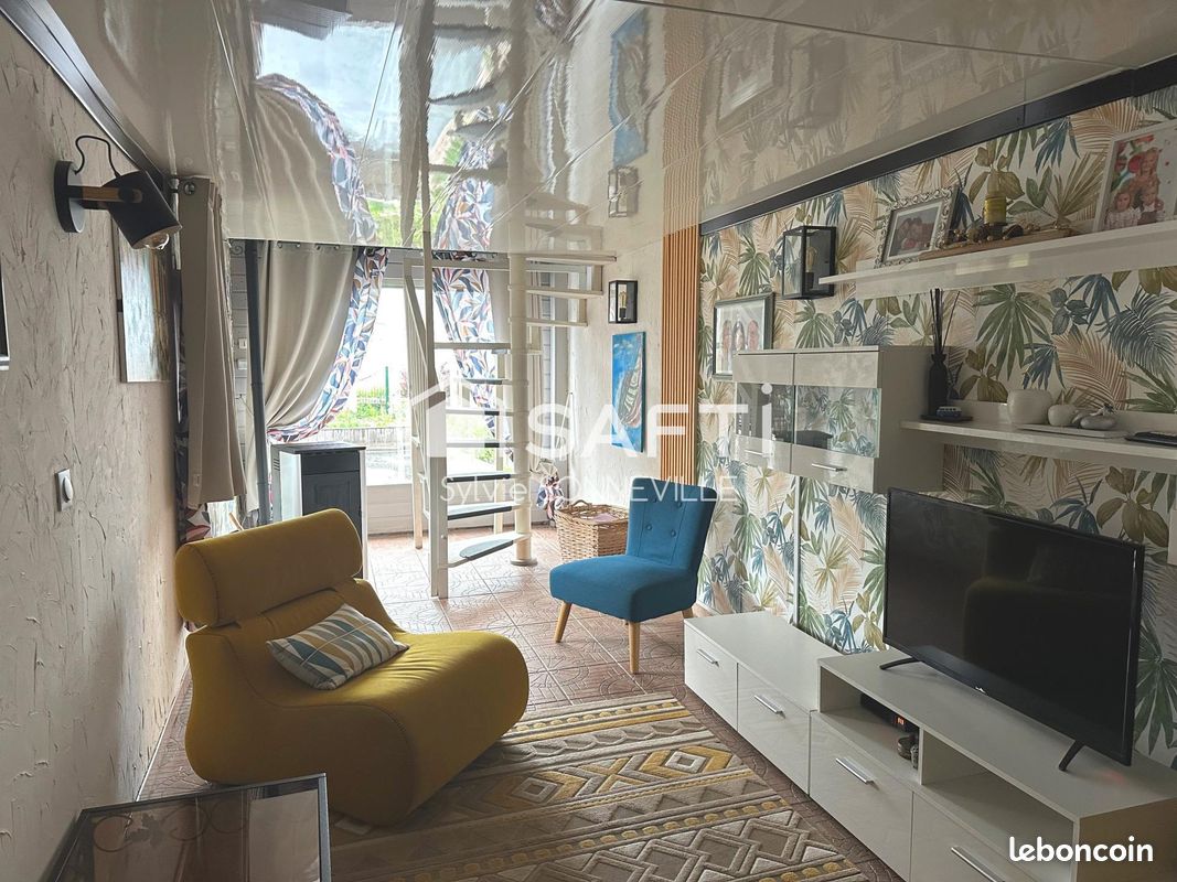 Maison 8 pièces 160 m² · à Merckeghem · 160 m² · 249 000 €