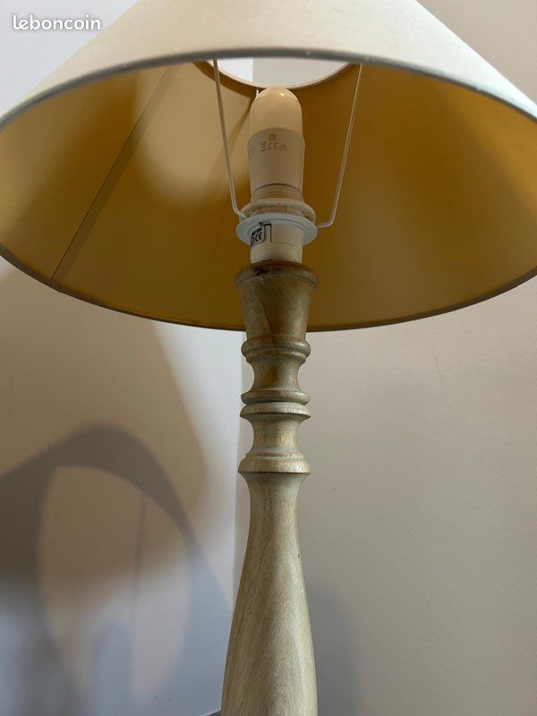 Lampe De Bureau Shabby Chic - Bois Beige, Abat-jour étoffe Beige - NEUF