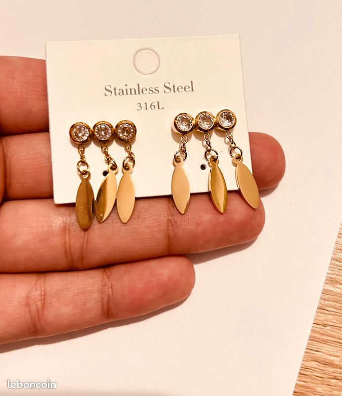 Très jolie boucles d oreilles en acier inoxydable neuf (image 2)