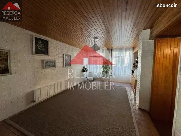 https://img.leboncoin.fr/api/v1/lbcpb1/images/c5/01/70/c501701937974df87d4d779bca38bb9571b062a3.jpg?rule=ad-image