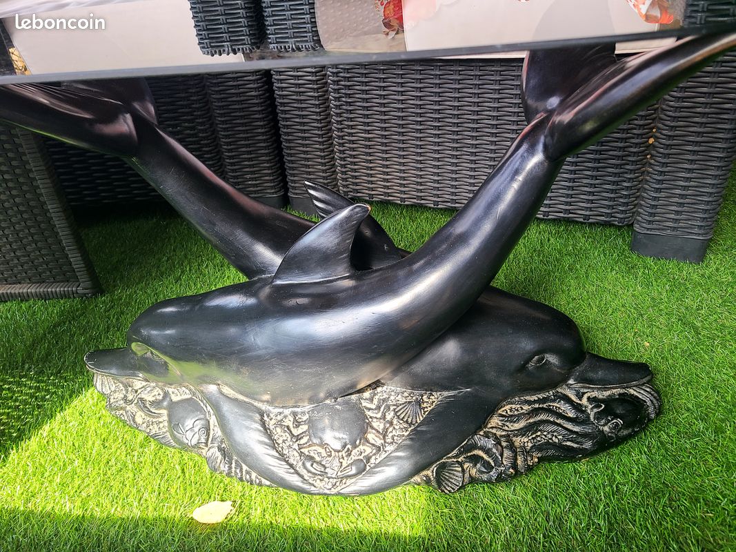 Table de salon pied avec des dauphins (image 8)