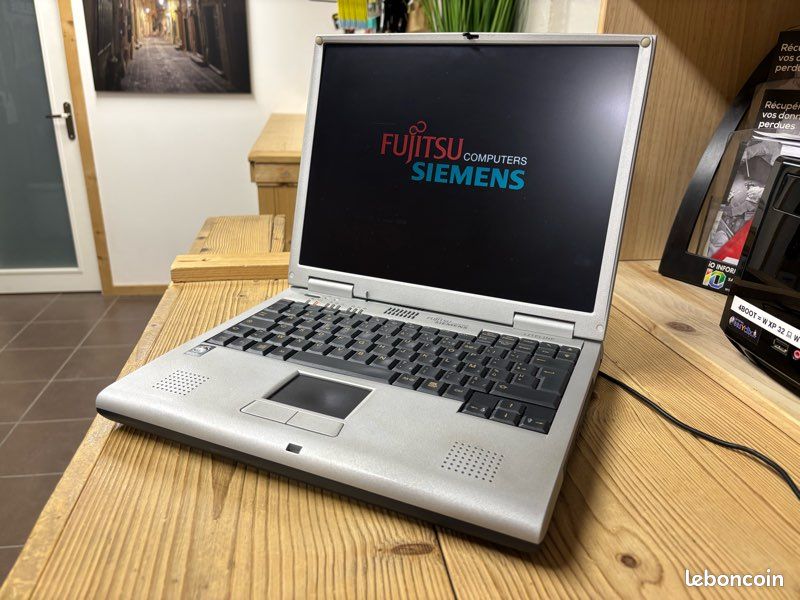 Écran Fujitsu Siemens Liteline LF6 – Pièces Détachées / Réparation