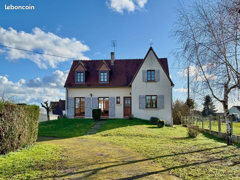 Maison 7 pièces 133 m² · à Orval · 133 m² · 180 000 €