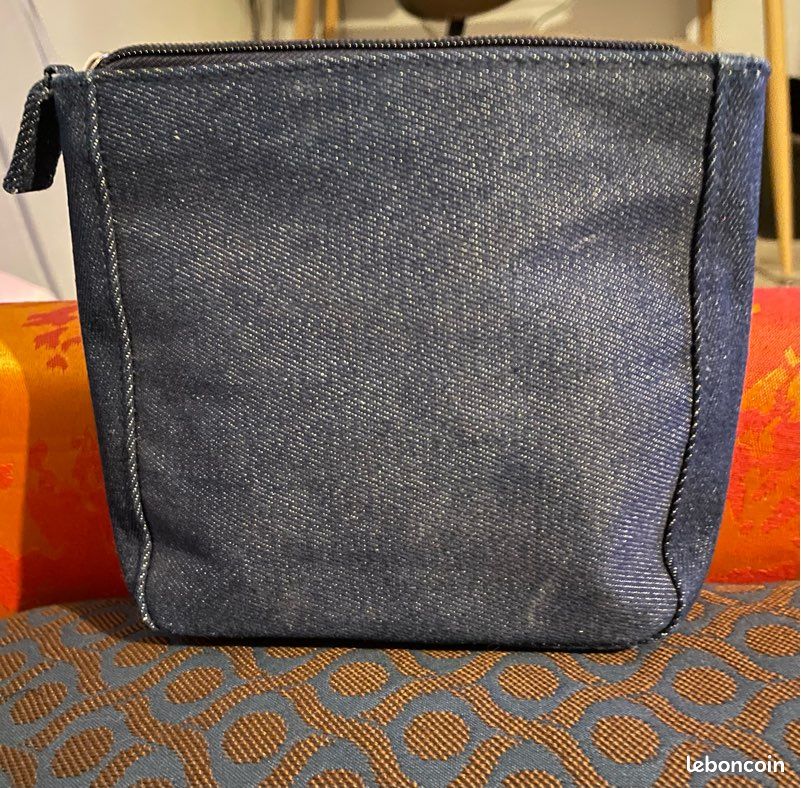 Trousse De Maquillage En Jean - Trousse Beauté Fabriquée En France, Neuve Avec étiquettes