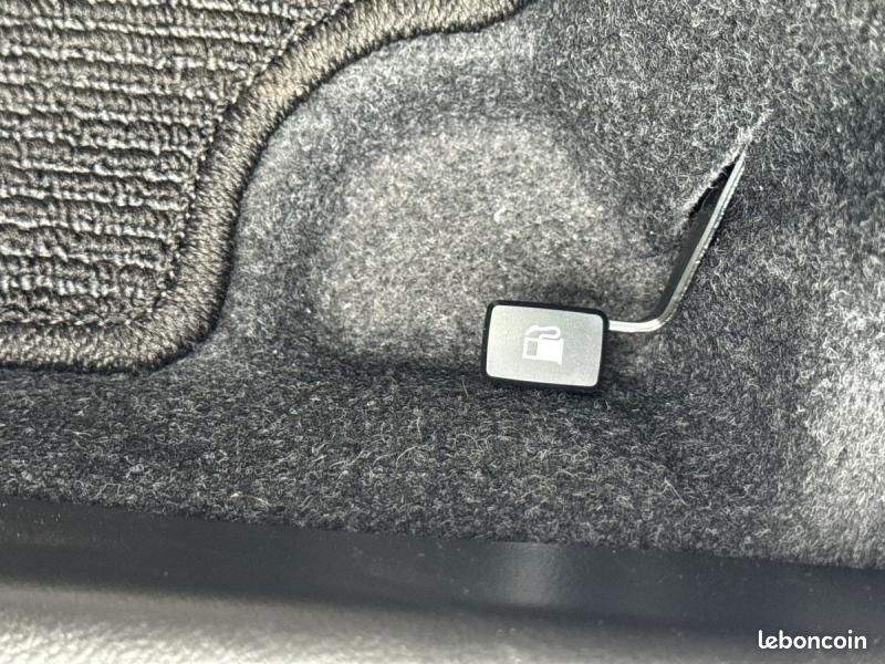 Suzuki Vitara 1.4 Boosterjet Hybrid 110ch Style Auto MY25 (image 26)