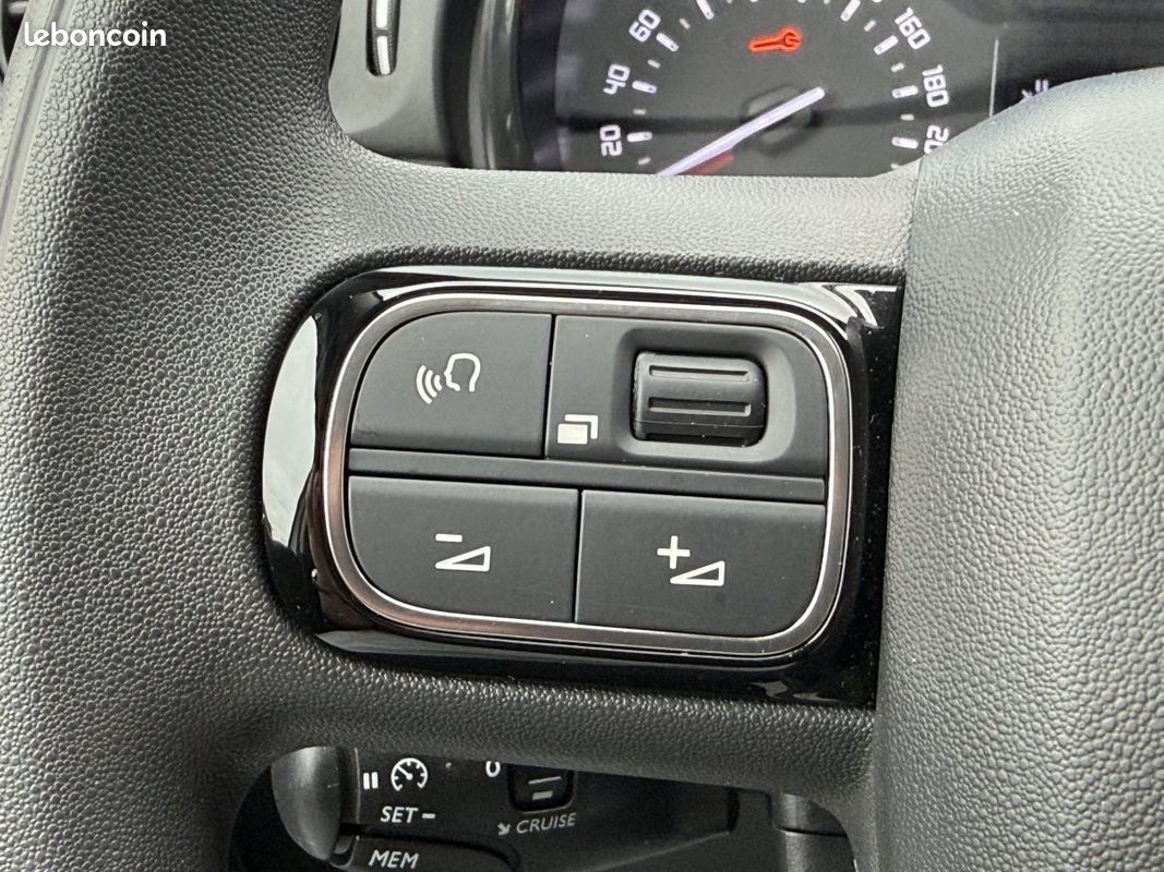 Citroën C3 Société (3) PureTech 82 BVM Feel / 2 places / 1ère main / TVA récupérable / Carplay (image 13)