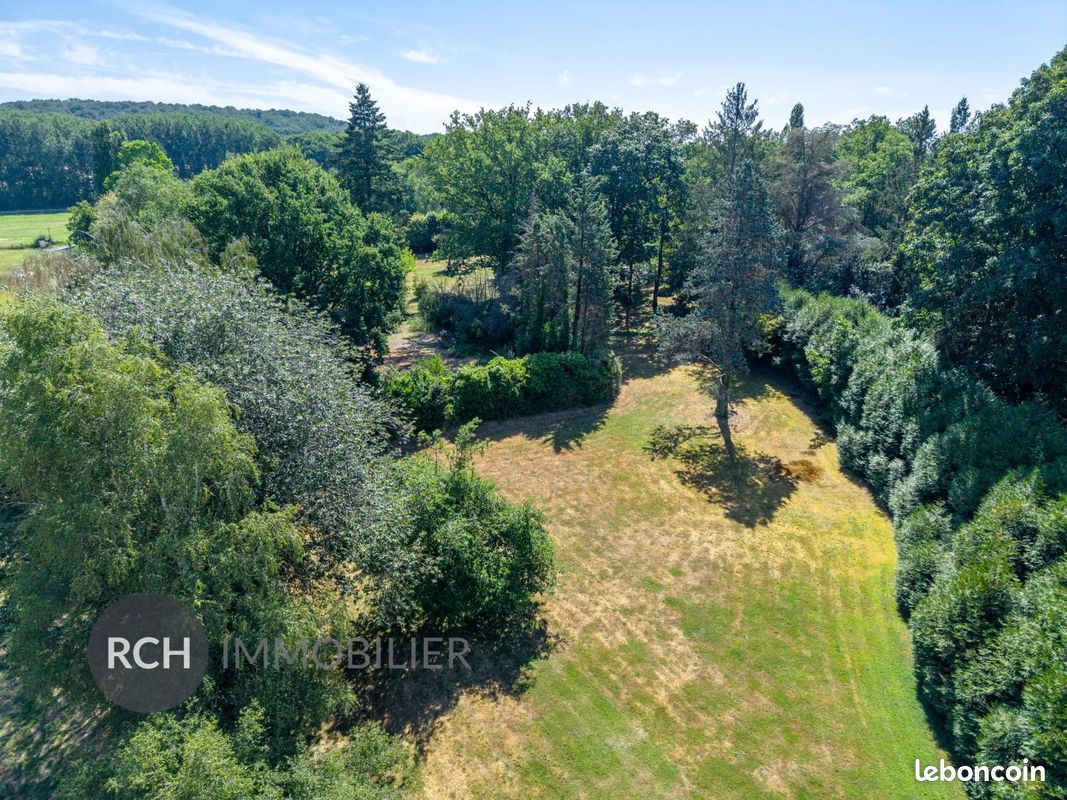 Terrain 2839 m² · à Houdan · 2 839 m² · 240 000 €