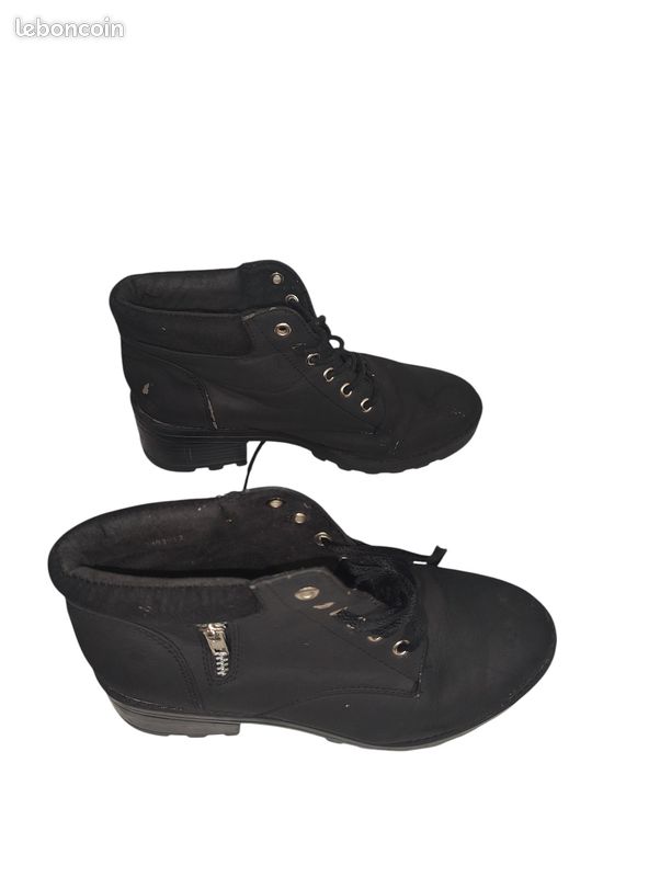 Escarpins New Look Noirs Taille 3 (UK5) - Talon Aiguille 11,5 Cm - Daim - Neufs Sans Boîte