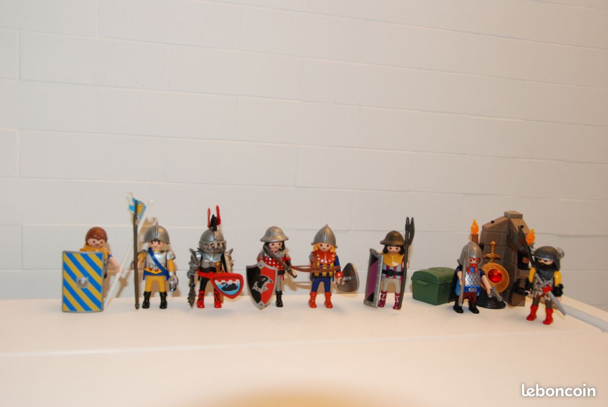 Playmobils personnages moyen age (image 1)