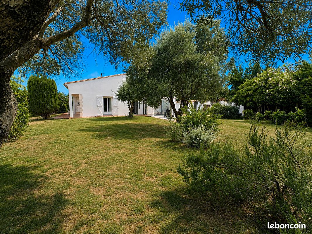 Maison 7 pièces 175 m² · à Armissan · 175 m² · 448 000 €