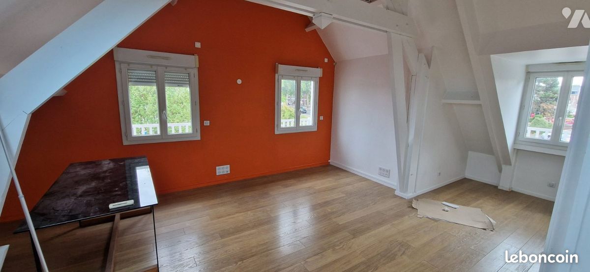 Appartement 4 pièces 130 m² · à Saint-Quentin · 130 m² · 750 €/mois