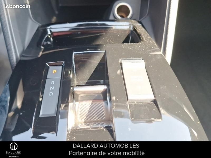 Citroen C4 1.2 Hybride 145ch MAX e-DCS6 (image 17)