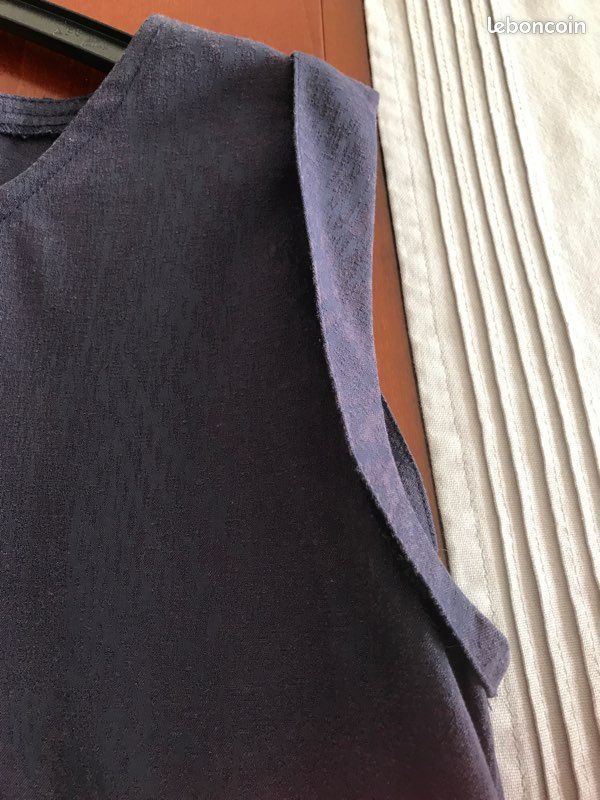 Robe (image 2)