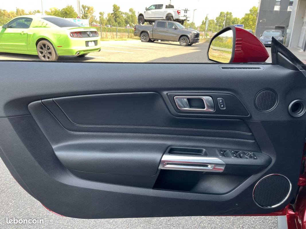 FORD MUSTANG GT CABRIOLET V8 5.0L BVA10 - Pas de Malus (image 13)
