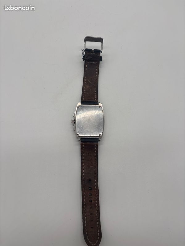 Montre chronographe quantieme rectangulaire noire bracelet cuir - Pile neuve changée (image 7)