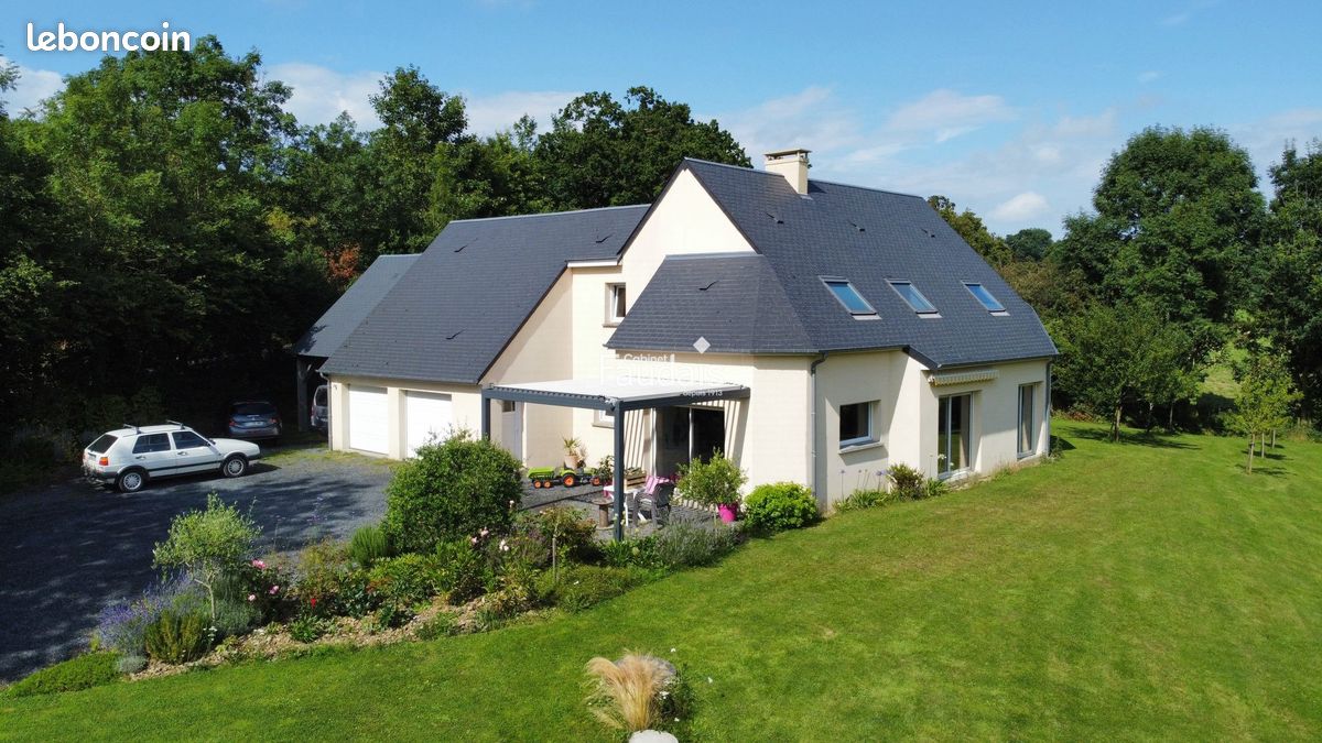 Maison 8 pièces 160 m² · à La Barre-de-Semilly · 160 m² · 396 000 €
