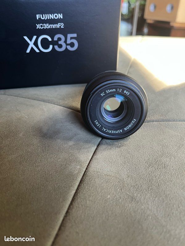 Xc35 F2 Fujifilm Fujinon Xc35mmf2 Fujifilm Fujinon XC 35 MM F2 - Main Image