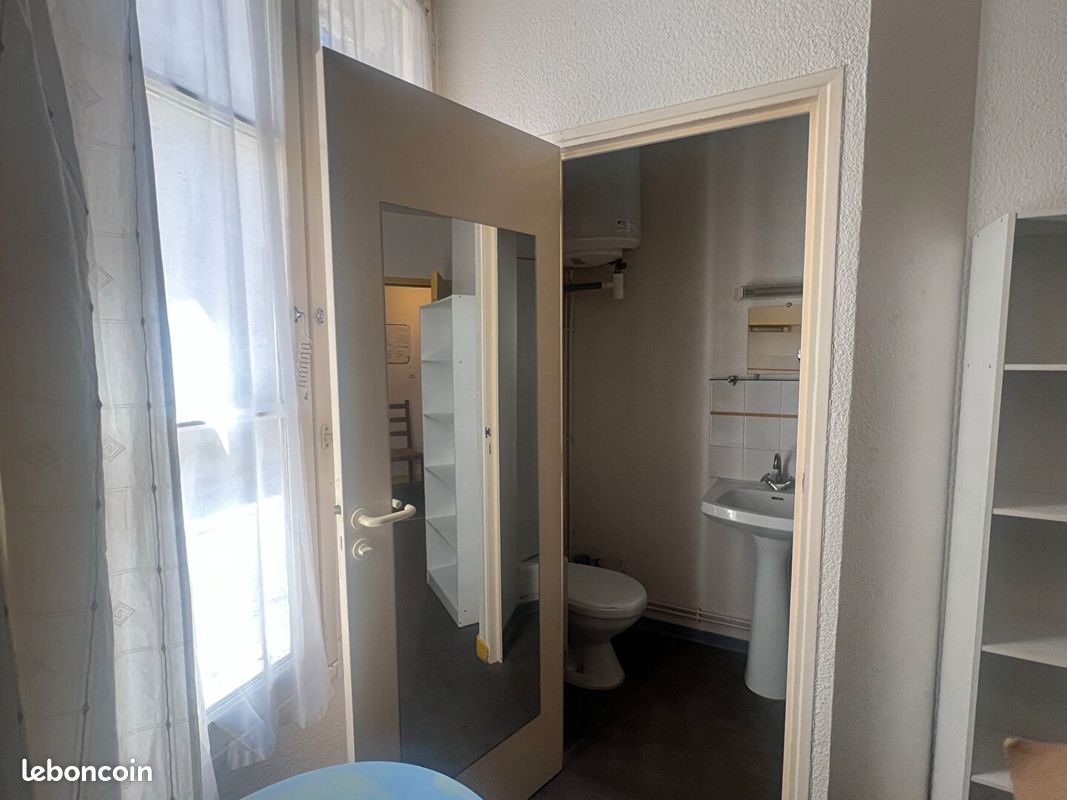 Appartement a louer poitiers - 1 pièce(s) - 11 m2 - Surfyn