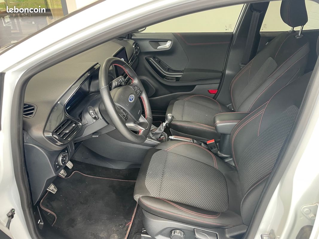 Ford Puma 1.0 Ecoboost 155 ch ST-Line (image 3)