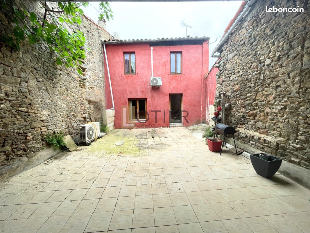 Maison 5 pièces 122 m² · à Capendu · 122 m² · 85 000 €