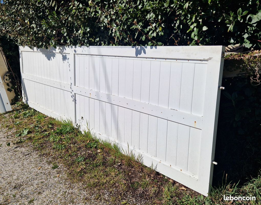 PORTAIL ALUMINIUM 440 X 120 EP 5 cm (image 2)