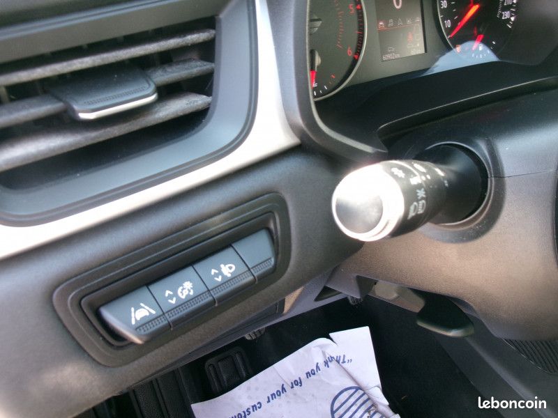 Renault CAPTUR II 1.5 BLUE DCI 115CH BUSINESS (image 21)