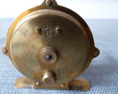 Vieux Moulinet De Pêche En Laiton, Marque Inconnue, Superbe Pour Déco Ou Collection