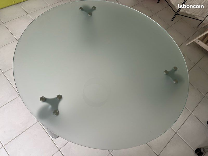 Table ronde plateau en verre (image 2)