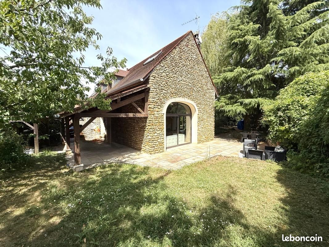 Maison 4 pièces 145 m² · à Tigery · 145 m² · 434 000 €