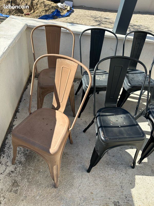 Chaise en fer (image 2)
