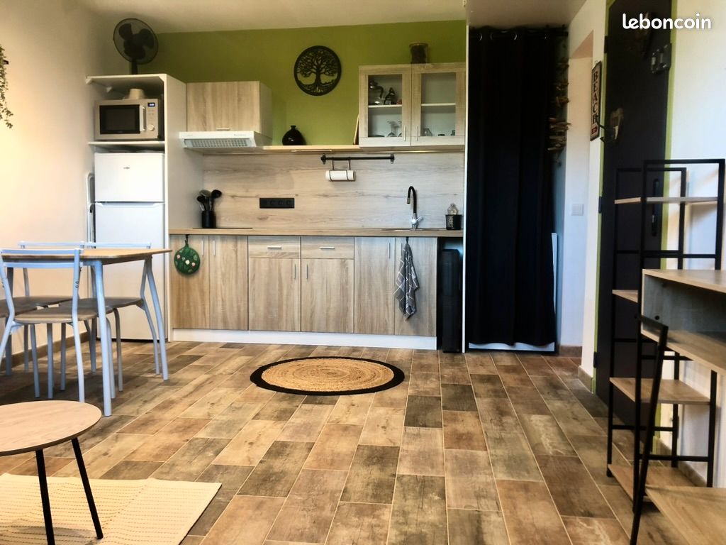 Appartement 1 pièce 25 m² · à Hyères · 25 m² · 500 €