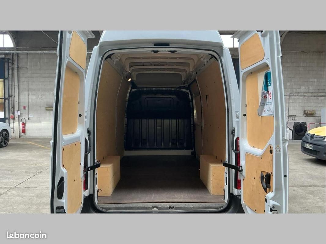 Renault Master FOURGON FGN TRAC F3500 L3H3 BLUE DCI 135 CONFORT (image 3)