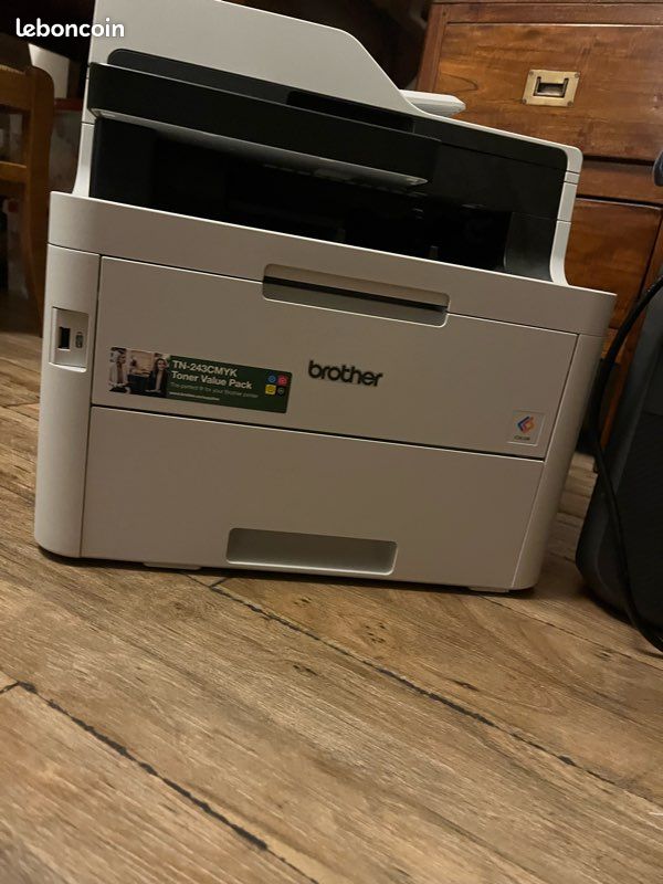 Imprimante Brother laser couleur (image 1)
